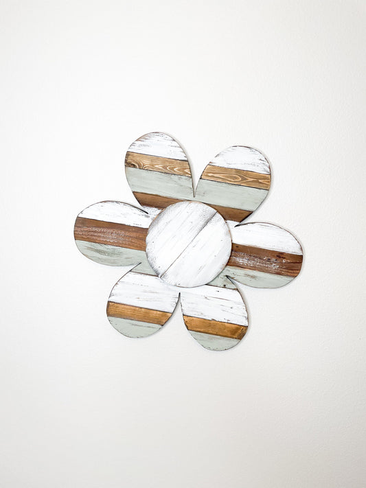 Wood wall flower, wood wall art, flower, rustic reclaimed wood flower.