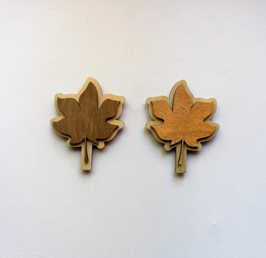 Leaf all wood distressed