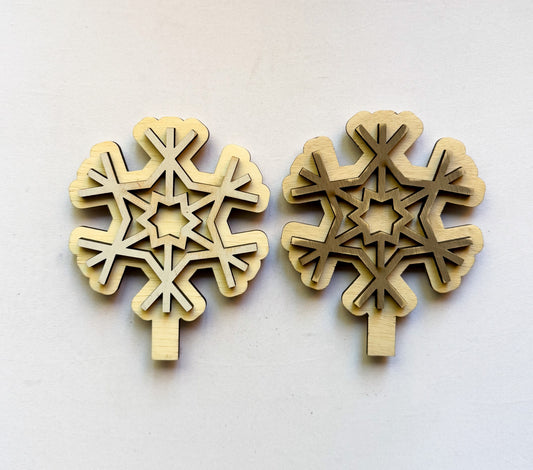 Snowflake all wood distressed star middle