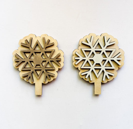 Snowflake (circle) all wood distressed.