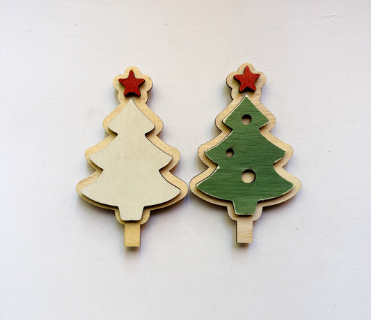 Christmas Tree (Ornaments) all wood distressed.