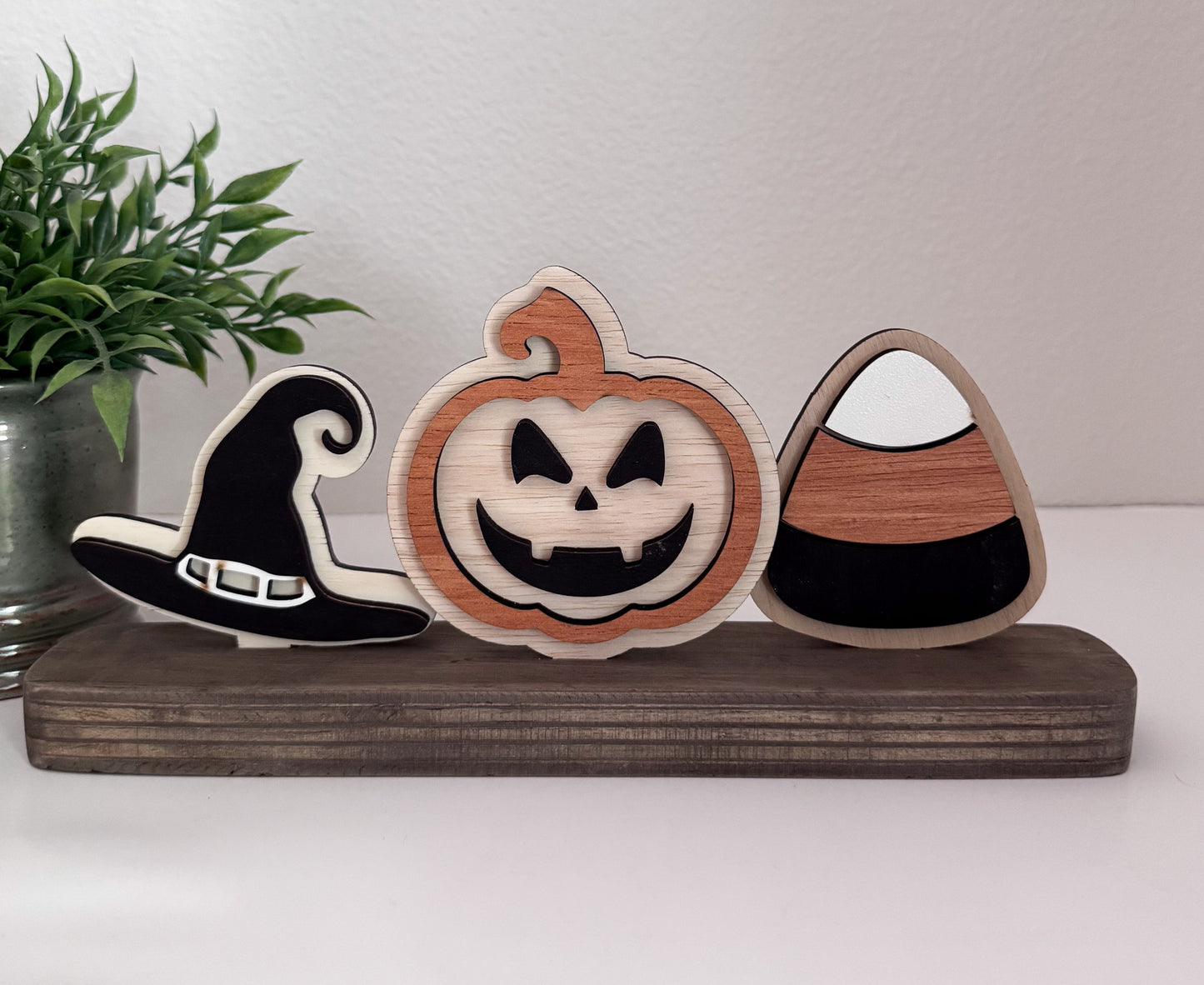 Trick or Treat Shelf Starter Set