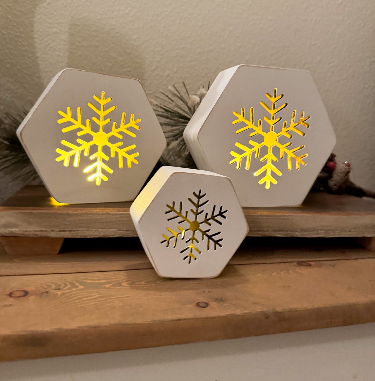 Rustic Wooden Snowflake Tea Light Lanterns – Set of 3